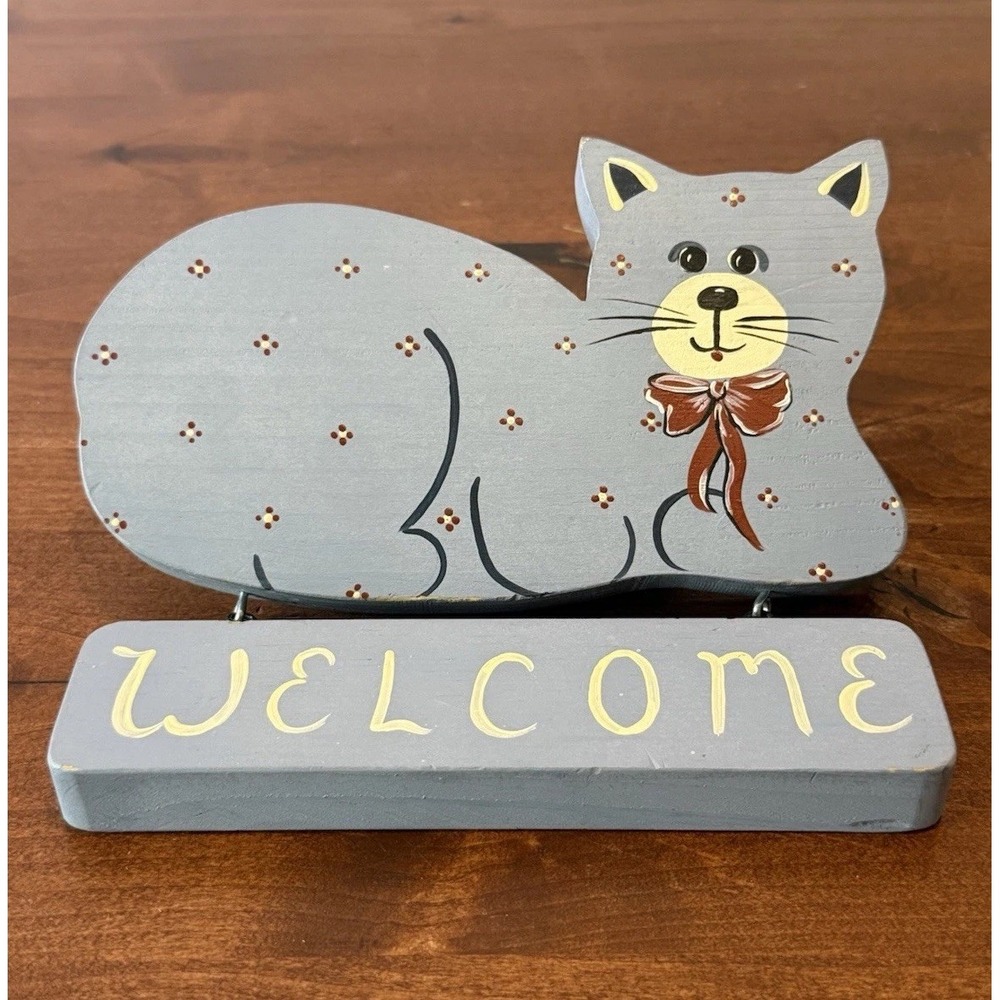 Vintage Folk Art Wood Kitty Cat Cottage Core Welcome Sign Hand Painted 1980's 9"